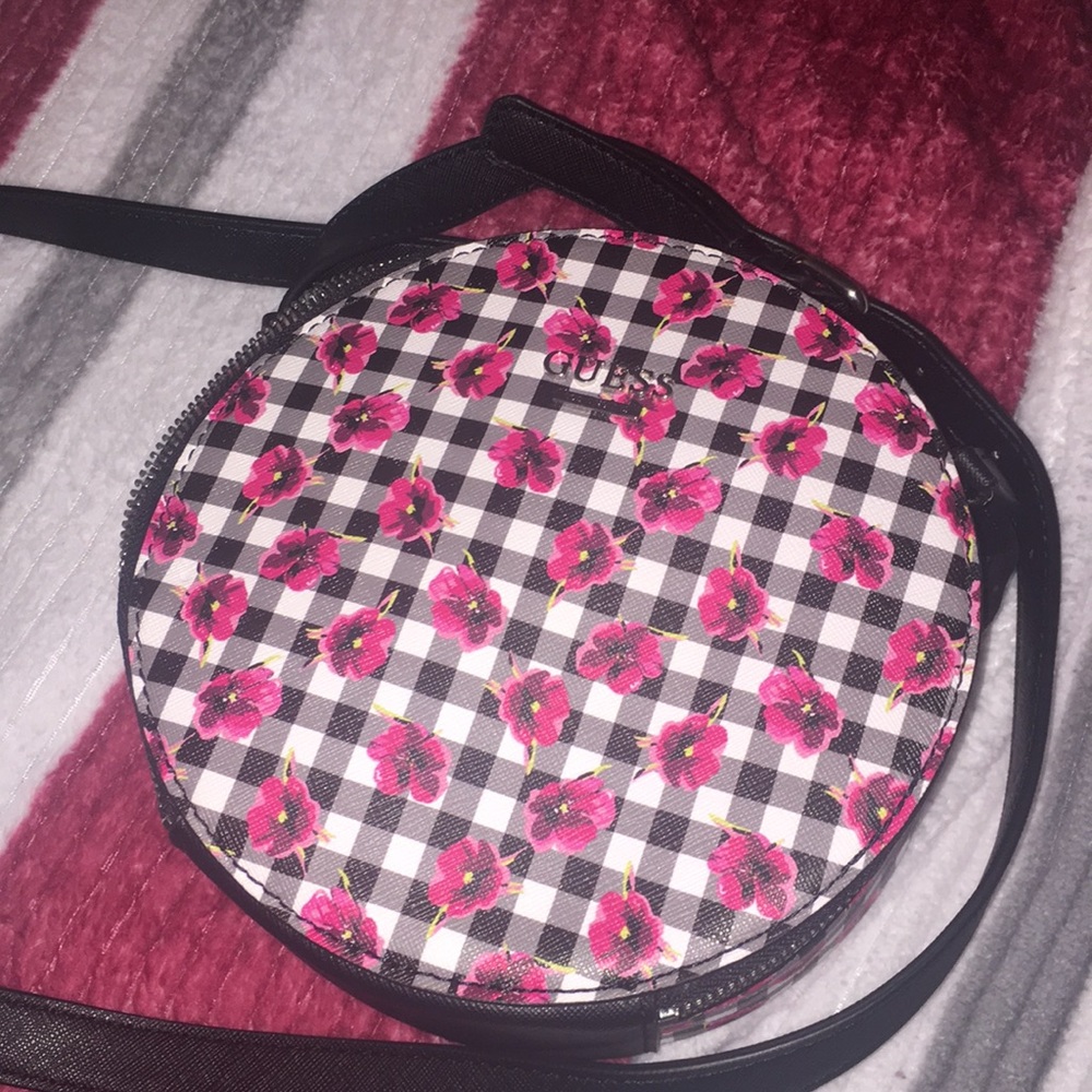 Guess Crossbody